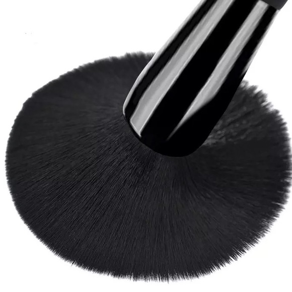 9 Piece Cosmetic Brush Set with Rhinestone… - Picture 4 of 4